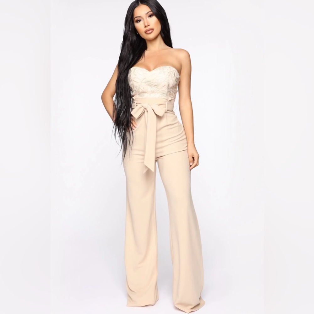 BNWT Leaf me out of it jumpsuit
